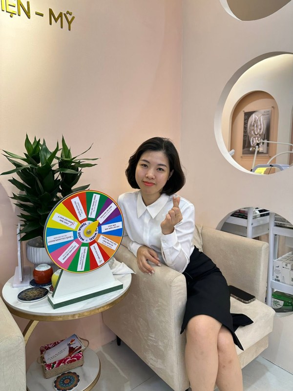 Khách hàng của Gạo · khoảnh khắc 12