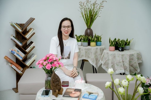 Khách hàng của Gạo · khoảnh khắc 16